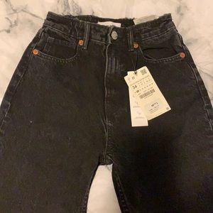 Classic Mom Fit Jean
